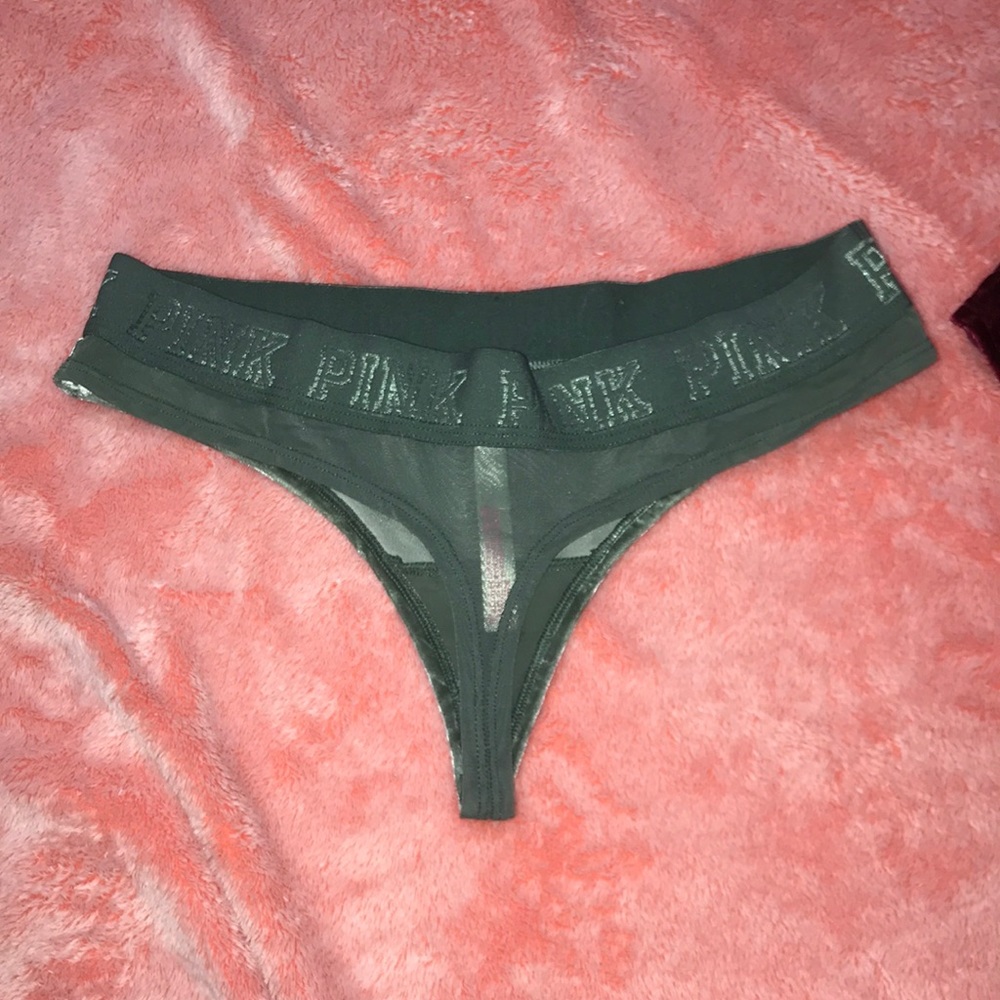 NEW W/O TAGS VS PINK VELVET THONGS💞 - Picture 2 of 4
